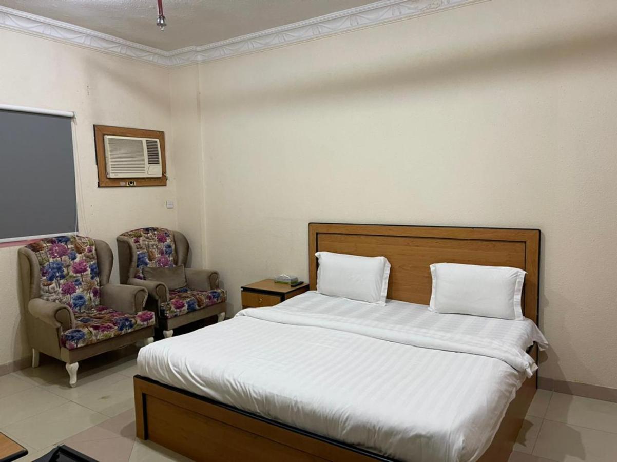 Golden Quba 1 Aparthotel Рияд Екстериор снимка