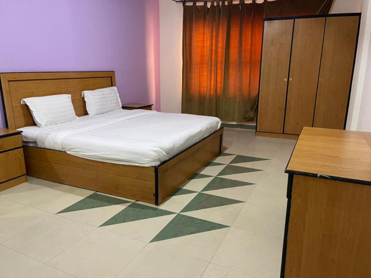 Golden Quba 1 Aparthotel Рияд Екстериор снимка