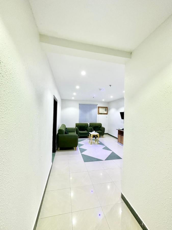 Golden Quba 1 Aparthotel Рияд Екстериор снимка