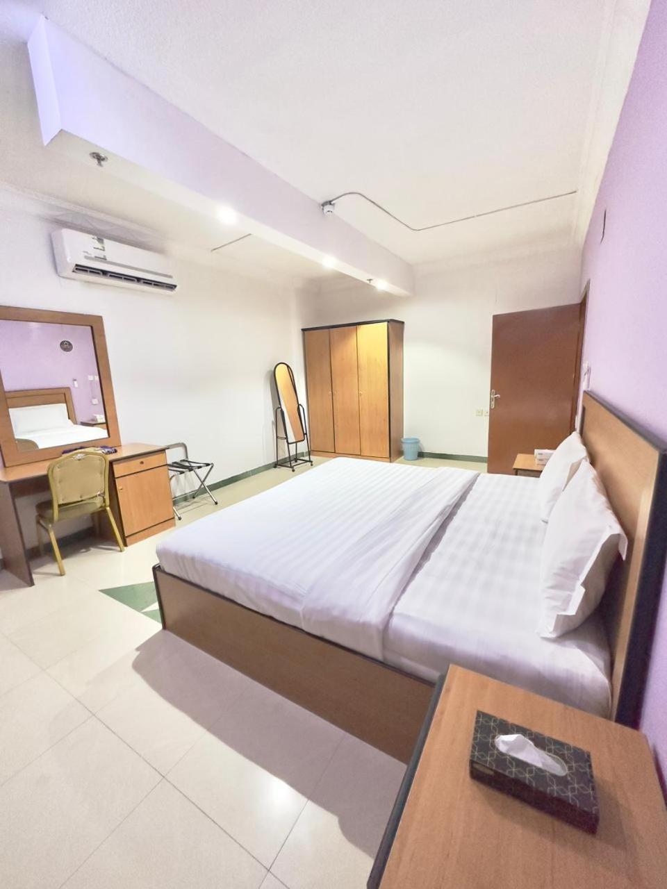 Golden Quba 1 Aparthotel Рияд Екстериор снимка