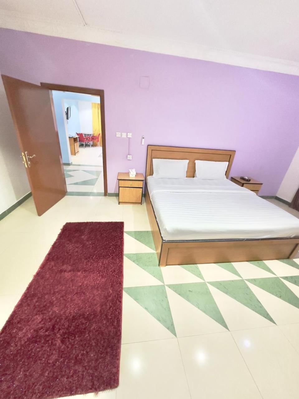 Golden Quba 1 Aparthotel Рияд Екстериор снимка
