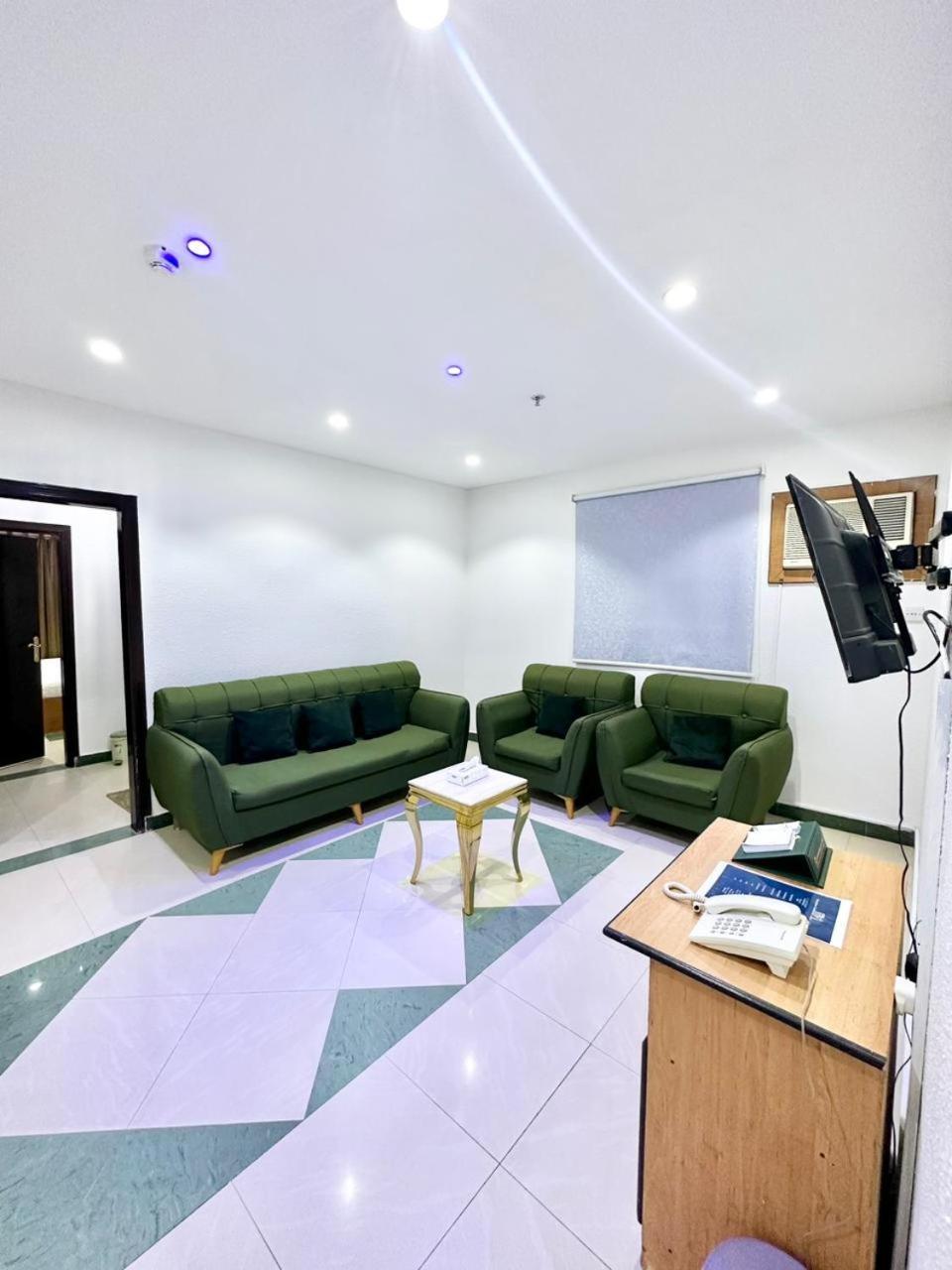 Golden Quba 1 Aparthotel Рияд Екстериор снимка