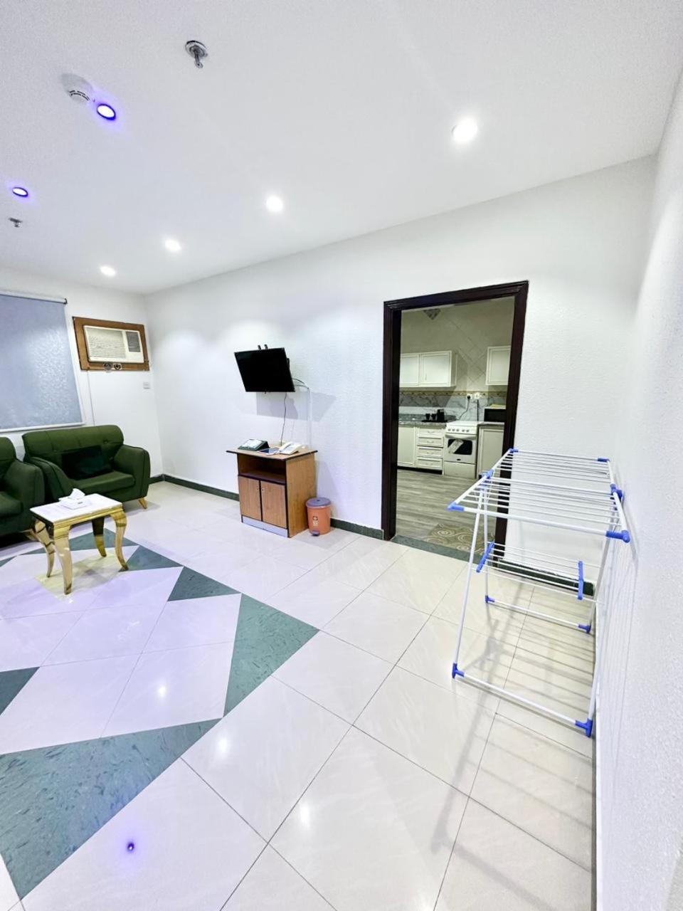 Golden Quba 1 Aparthotel Рияд Екстериор снимка