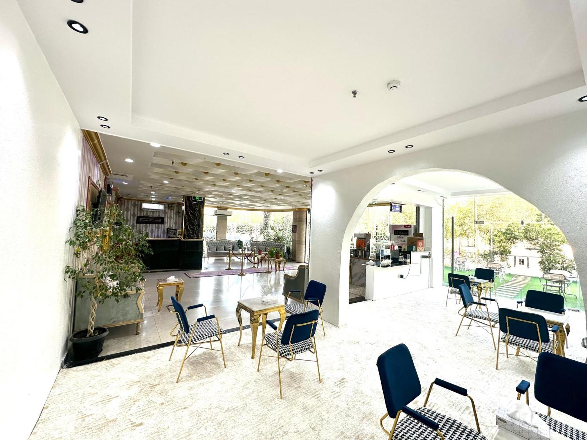 Golden Quba 1 Aparthotel Рияд Екстериор снимка